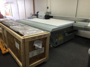 CHECK OUT OUR NEW FLATBED UV PRINTER!